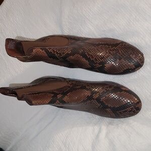 Snake skin bootie size 12